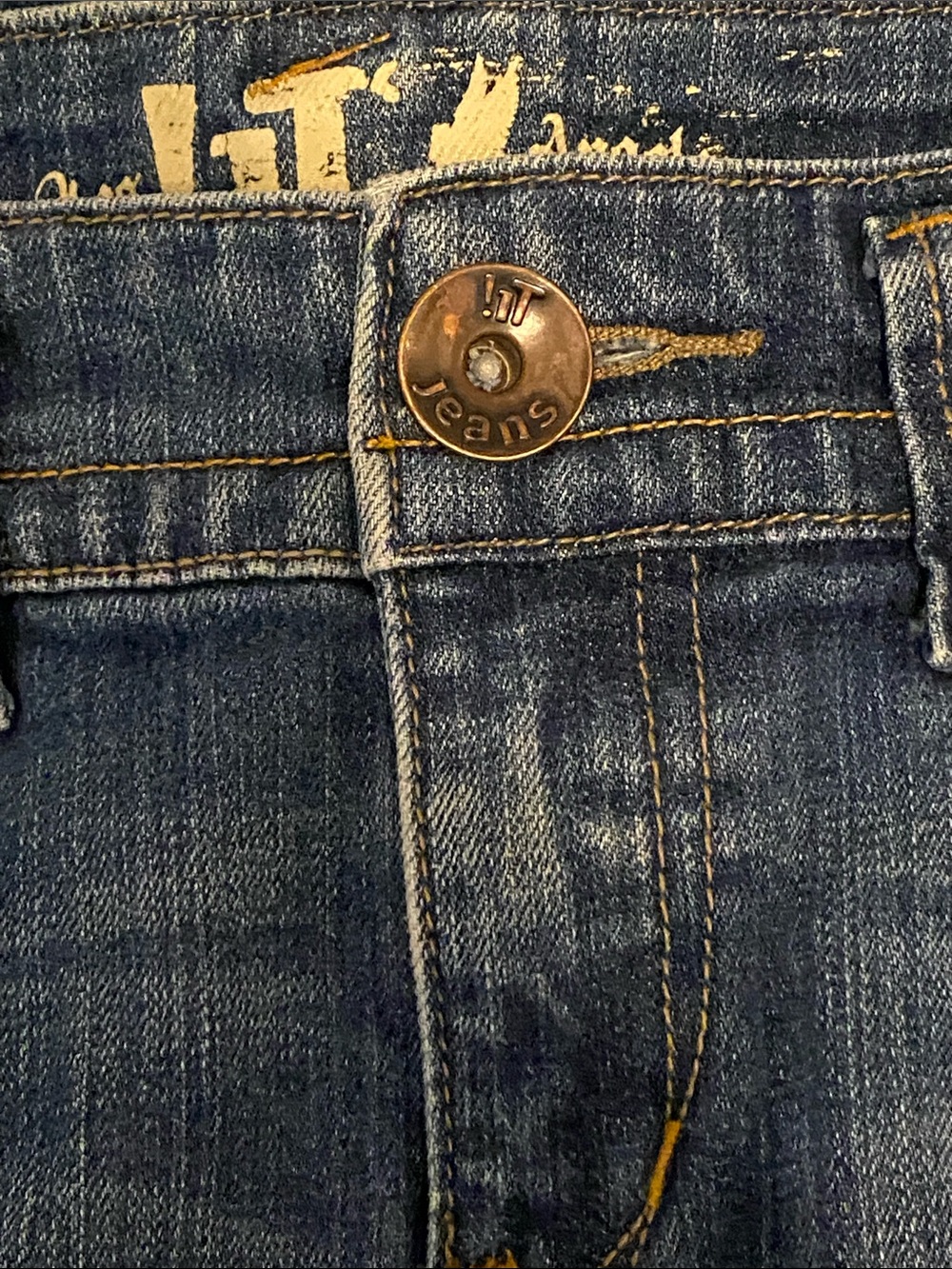 Classic Women's Blue Denim Skirt - Picture 3 of 4